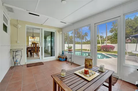 1407 Harding St, Hollywood, FL 33020