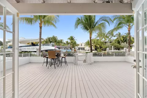 1415 Sunset Harbour Dr #101, Miami Beach, FL 33139
