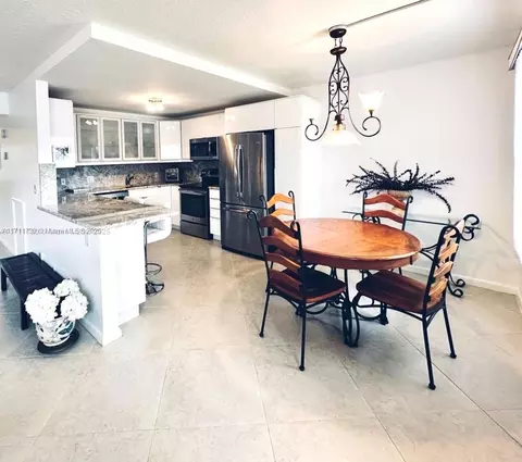 1016 Newcastle A #1016, Boca Raton, FL 33434