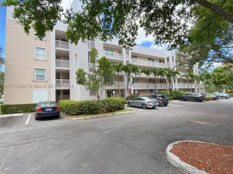 2601 N Nob Hill Rd #303, Sunrise, FL 33322