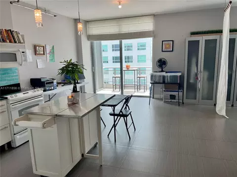 690 SW 1st Ct #1732, Miami, FL 33130