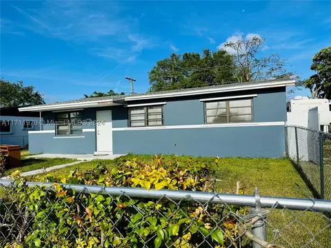 28521 SW 144th Ct, Homestead, FL 33033