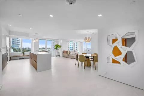 400 S Pointe Dr #604, Miami Beach, FL 33139
