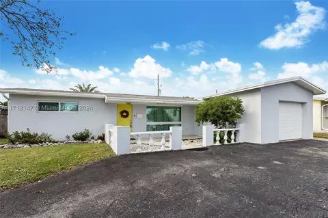 2120 N 48th Ave, Hollywood, FL 33021