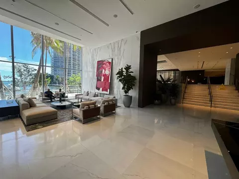 300 Biscayne Boulevard Way #1806, Miami, FL 33131