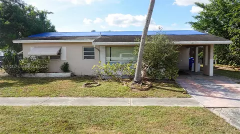310 N 72nd Way, Hollywood, FL 33024