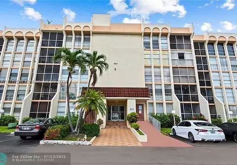 701 Three Islands Blvd #317, Hallandale Beach, FL 33009