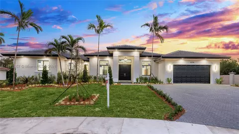 6236 SW 55th Ct, Davie, FL 33314