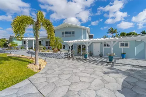 2518 Tortugas Ln, Fort Lauderdale, FL 33312