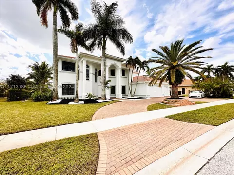 14884 SW 36th St, Davie, FL 33331