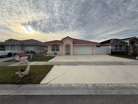 3716 SW 148th Ct, Miami, FL 33185