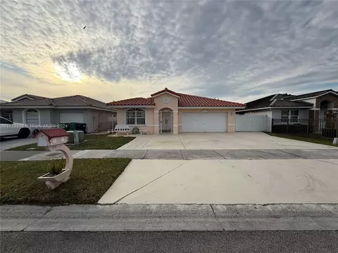 3716 SW 148th Ct, Miami, FL 33185