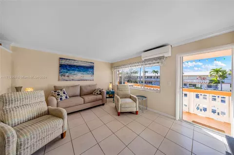 1015 SW 11th Ave #19K, Hallandale Beach, FL 33009