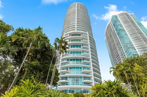 2127 Brickell Ave #2804, Miami, FL 33129