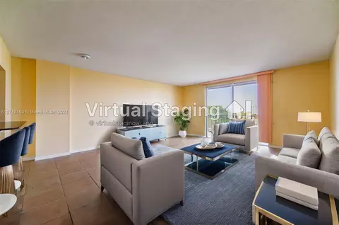 12500 NE 15th Ave #609, North Miami, FL 33161