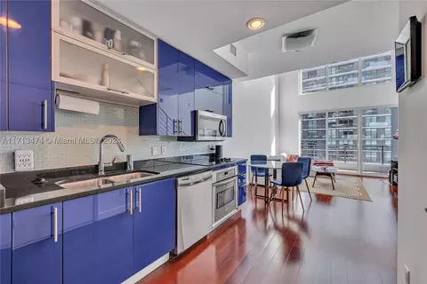 60 SW 13th St #3812, Miami, FL 33130
