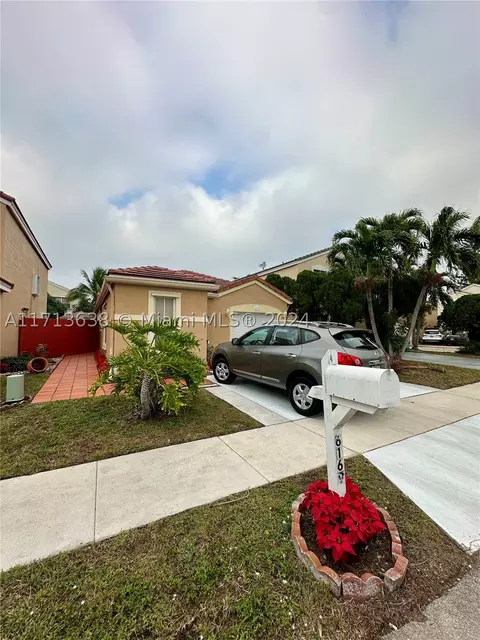 6169 Mohawk Ter, Margate, FL 33063