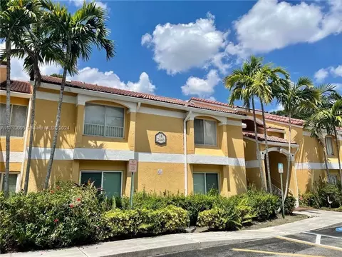 2440 NW 33rd St #1806, Oakland Park, FL 33309