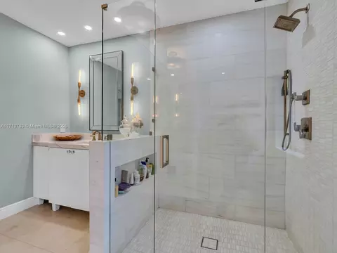 16111 W Troon Cir, Miami Lakes, FL 33014 photo 21