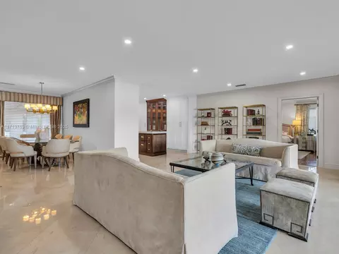 16111 W Troon Cir, Miami Lakes, FL 33014 photo 25