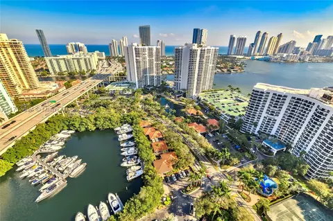 3500 Mystic Pointe Dr #3407, Aventura, FL 33180