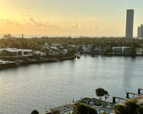 20515 E Country Club Dr #1048, Aventura, FL 33180