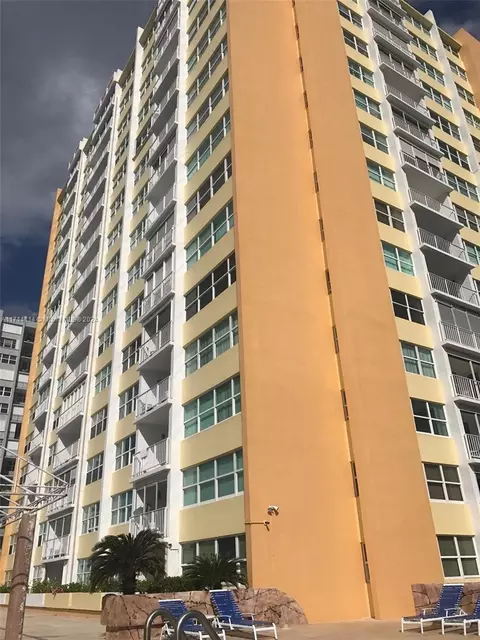 1410 S Ocean Dr #804, Hollywood, FL 33019