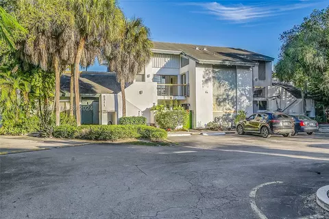 8311 SW 157th Ave #703, Miami, FL 33193
