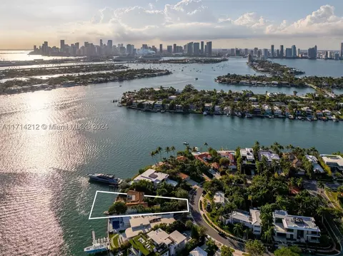 11 E Rivo Alto Dr, Miami Beach, FL 33139
