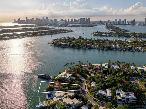 11 E Rivo Alto Dr, Miami Beach, FL 33139