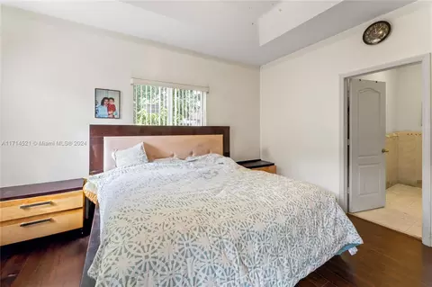 Bedroom - 7050 W 4th Ln, Hialeah, FL 33014 photo 6 of 6