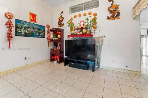 Living - 7050 W 4th Ln, Hialeah, FL 33014 photo 3 of 3