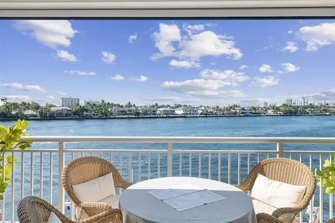 511 Bayshore Dr #304, Fort Lauderdale, FL 33304