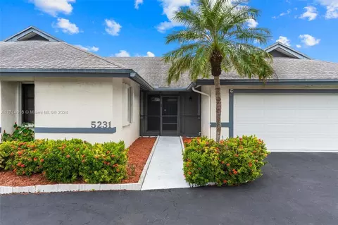 5231 NW 84th Ave, Lauderhill, FL 33351