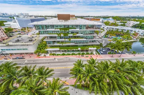 2301 Collins Ave #1030, Miami Beach, FL 33139