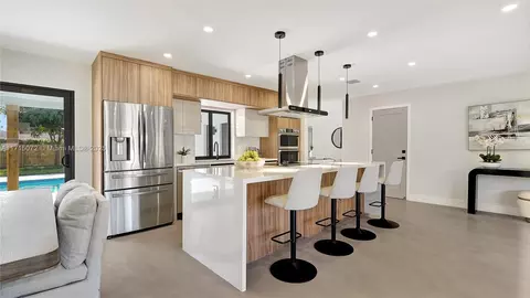 Kitchen - 5212 Monroe St, Hollywood, FL 33021 photo 3 of 4