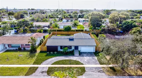 View/Area - 5212 Monroe St, Hollywood, FL 33021 photo 1 of 3