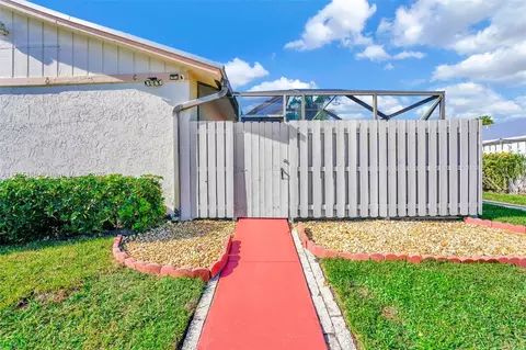 8853 Andy Ct #C, Boynton Beach, FL 33436