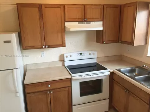 4132 SW 61st Ave #3, Davie, FL 33314