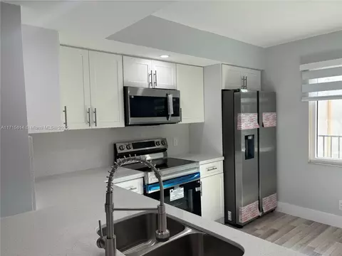 1001 SW 128th Ter #308B, Pembroke Pines, FL 33027