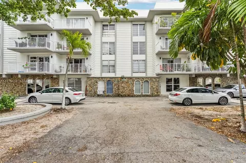 1220 71st St #46, Miami Beach, FL 33141