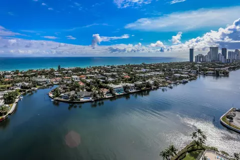 3801 NE 207th St #2402, Aventura, FL 33180