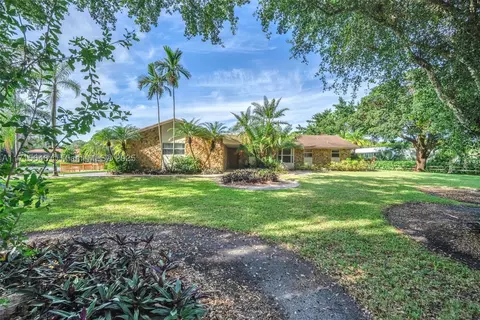 4115 SW 111th Ln, Davie, FL 33328