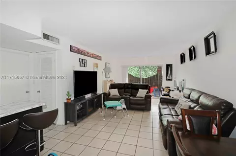 850 SW 129th Pl #105, Miami, FL 33184