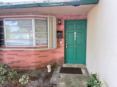 821 E Chaminade Dr, Hollywood, FL 33021 photo 4