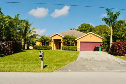 1941 SW Oakwood Rd, Port Saint Lucie, FL 34953