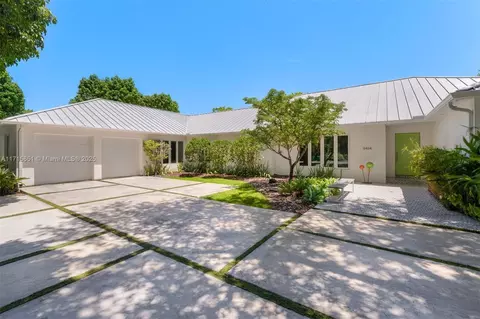 6424 SW 109th St, Pinecrest, FL 33156