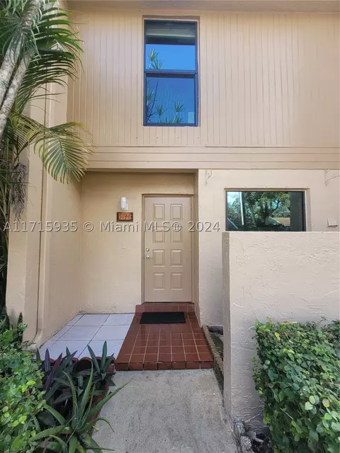 9744 NW 15th St #303, Pembroke Pines, FL 33024