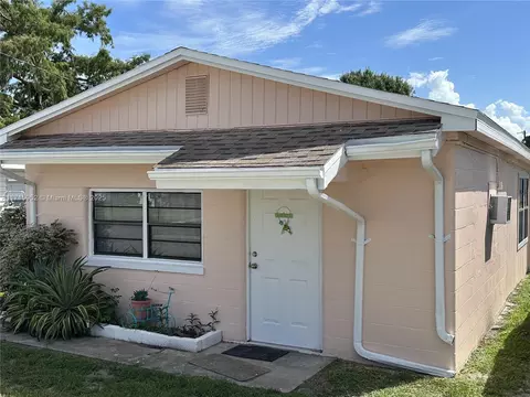 1079 3rd St, Okeechobee, FL 34974 photo 1