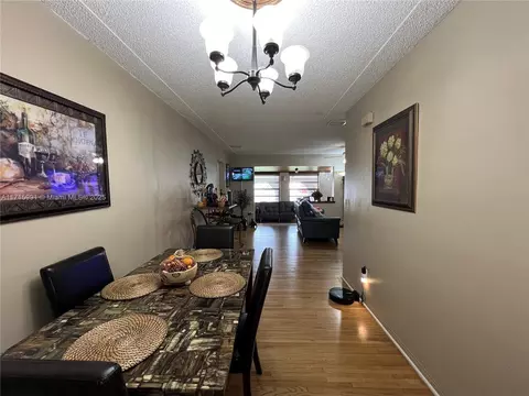 Dining - 546 E 27th St, Hialeah, FL 33013 photo 1 of 1
